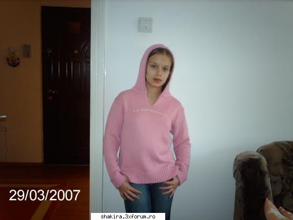 Poze cu voi - hy ma numaesc alexandra am 12 ani si sunt din - Introducere
