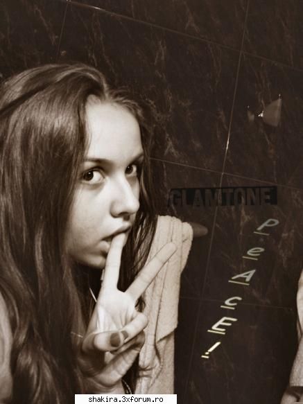 Poze cu voi - ms sh eo....sh shakira_girl13 , u eshti frumoasa - Introducere