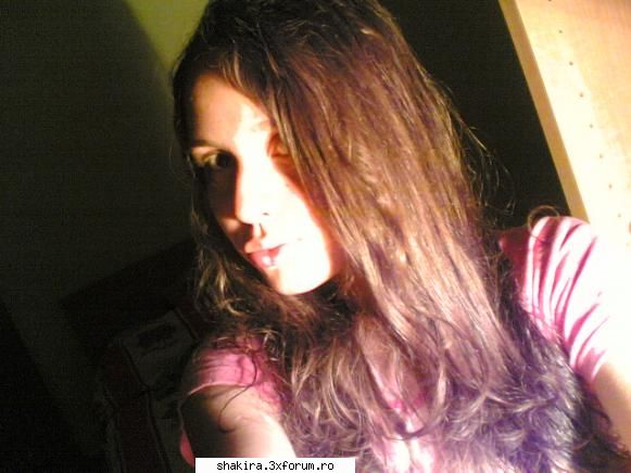 Poze cu voi - UuU:-> me again cu lampa...rooomantic:)) - Introducere