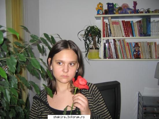 Poze cu voi - fan_shakira_4_ever - Introducere