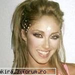 Shakira VS. Anahi (RBD) - black_blood - Shakira VS.