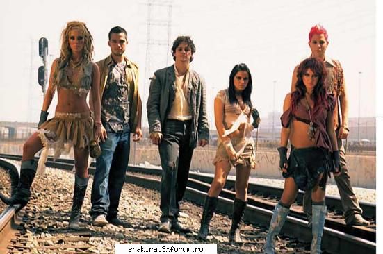 Shakira VS. Anahi (RBD) - ice_angel - Shakira VS.