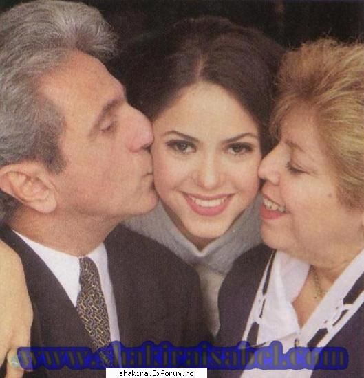 Shakira mica - Vai ce scumpica era - Shakira's Pics