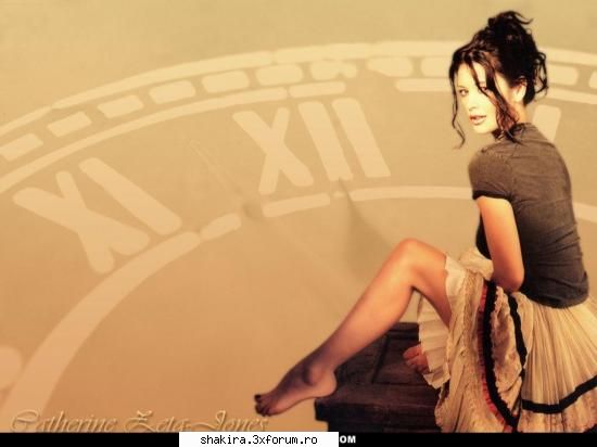 Shakira vs. Catherine Zeta-Jones - Catherine the best - Shakira VS.