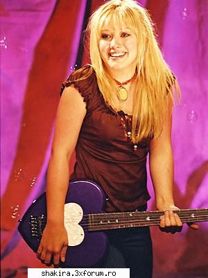 Shakira vs. Hilary Duff - c chitara ciudata - Shakira VS.