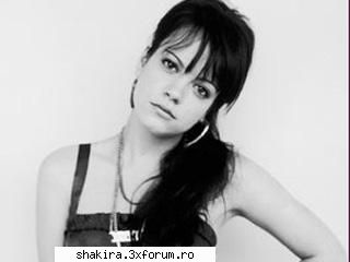 Shakira vs. Lilly Allen - habar nu am cum knta sau poate am auzit o dar nu - Shakira VS.