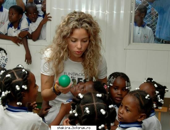 Stirile mele despre Shakira - poti sa stergi primul mesaj....pls!!te rog mult - News about She