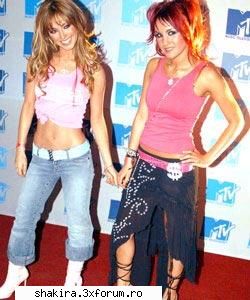 Topul vedetelor - 1.Shakira, Shakira, Shakira 2.Anahi, Dulce Maria - Shakira VS.