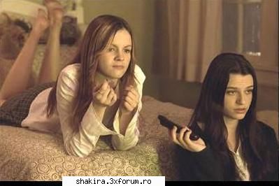 joc :-?cu poze:D - shakira_andre - Jocuri pe Forum
