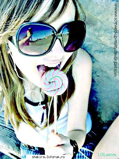 joc :-?cu poze:D - fan_shakira_4_ever - Jocuri pe Forum