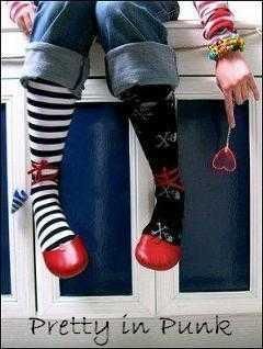 joc :-?cu poze:D - Shakira_girl13 - Jocuri pe Forum